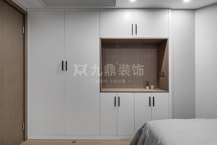 臥室裝修圖